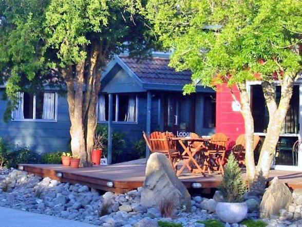מת'בן Forest Lodge מראה חיצוני תמונה